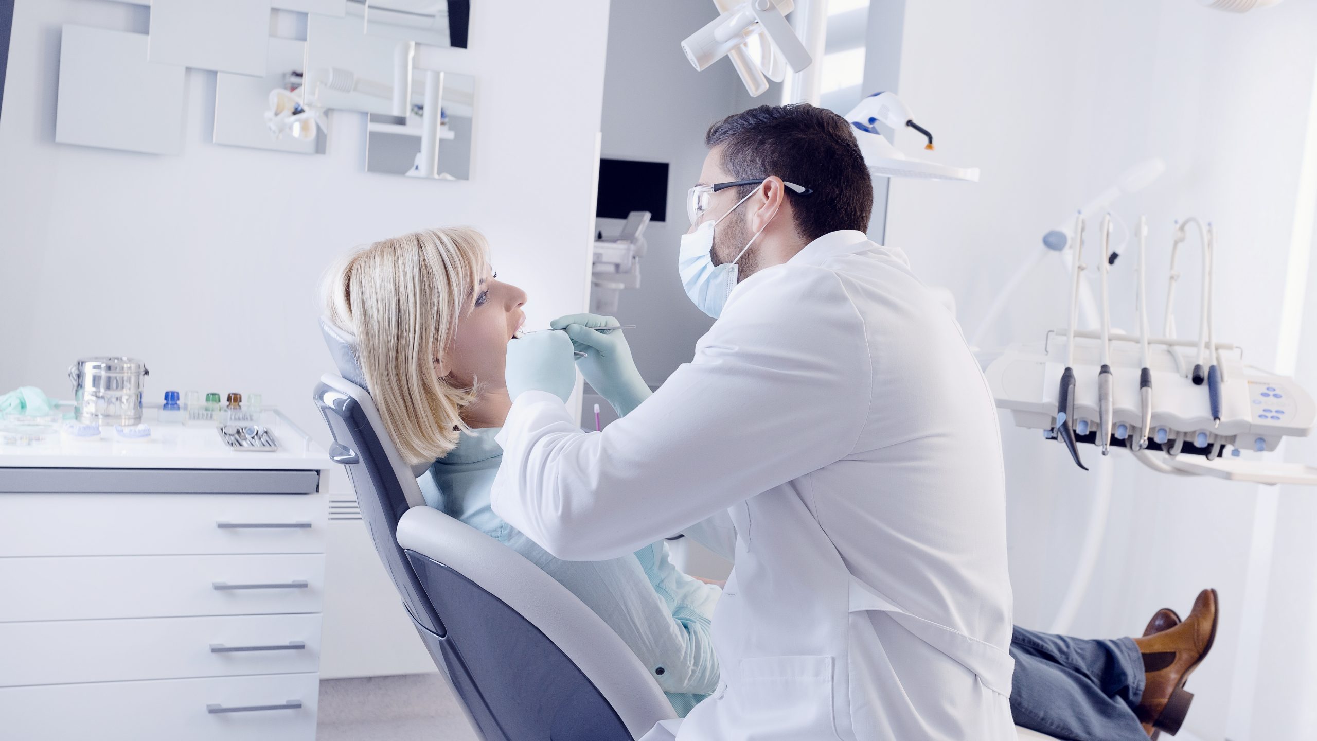 Dentist in Allenton, MI